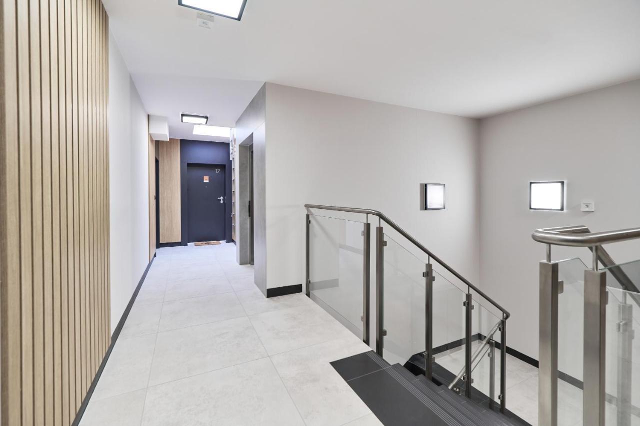 Villa Nova Lux Apartment Wroclaw Kowale By Noclegi Renters Exteriör bild